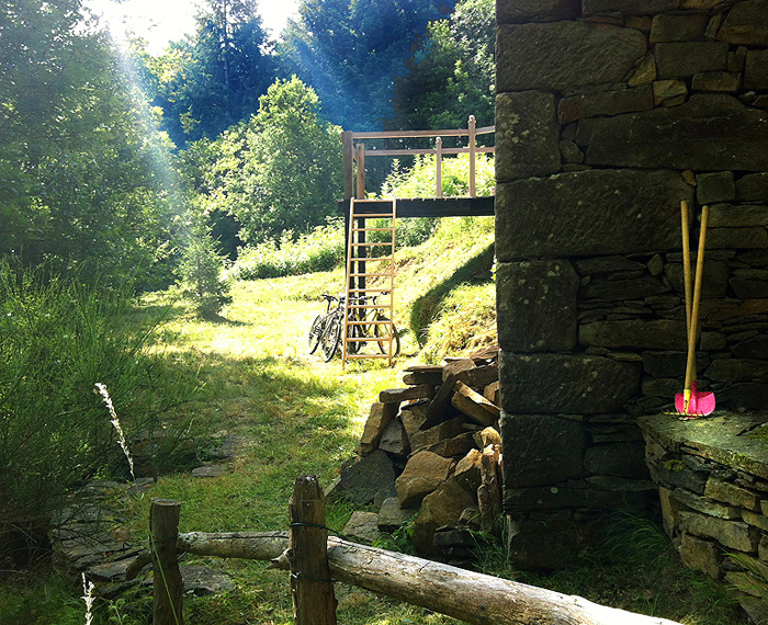 cabane gite en location aveyron-occitanie
